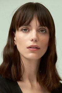 الممثل Stacy Martin
