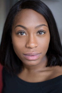 الممثل Stephanie Levi-John