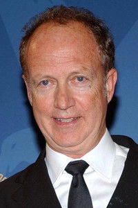 المخرج Stuart Gillard