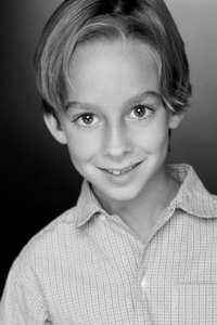 الممثل Sullivan Sweeten