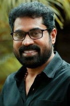 الممثل Suraj Venjaramoodu