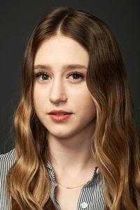 الممثل Taissa Farmiga