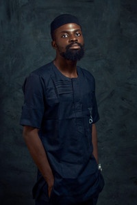 المخرج Taiwo Egunjobi