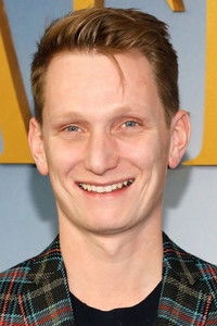 المخرج Tom Harper