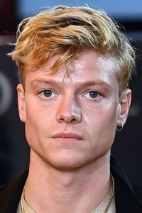 الممثل Tom Rhys Harries