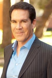 الممثل Tony Anselmo