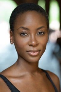 الممثل Tracy Ifeachor