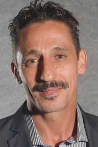 الممثل Tuca Andrada