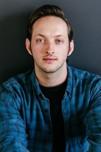 المخرج Tyler Russell