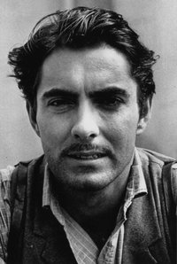 الممثل Tyrone Power
