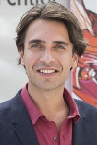 الممثل Ulas Tuna Astepe