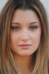 الممثل Valentina de Angelis