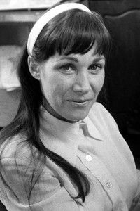 الممثل Verna Bloom