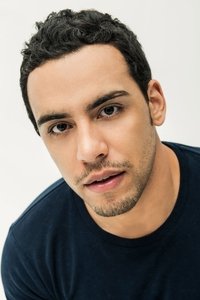 الممثل Victor Rasuk