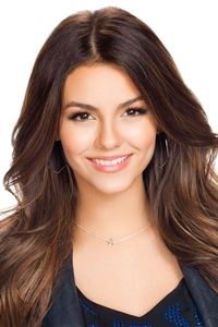 الممثل Victoria Justice