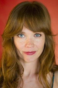 الممثل Virginia Newcomb