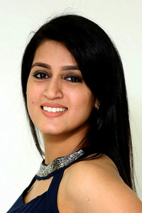 الممثل Viviya Santh