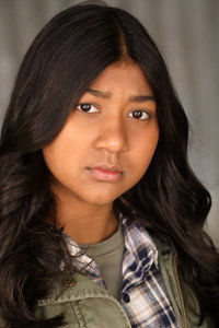 الممثل Vritika Gupta