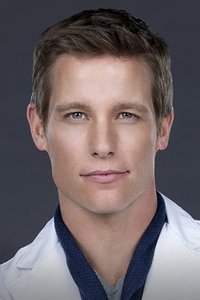 الممثل Ward Horton