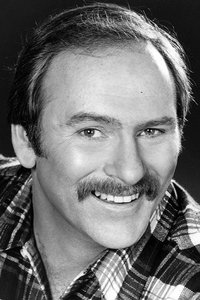 الممثل Will MacMillan