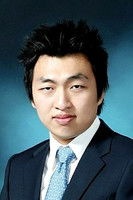 المخرج Won-sub Choi