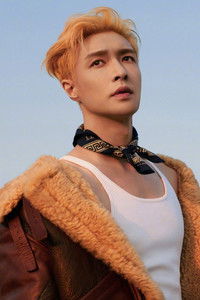 الممثل Yixing Zhang