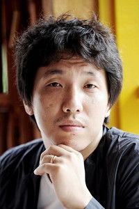 المخرج Yoon Jong-bin