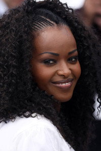 الممثل Yordanos Shiferaw