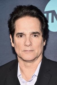 الممثل Yul Vazquez