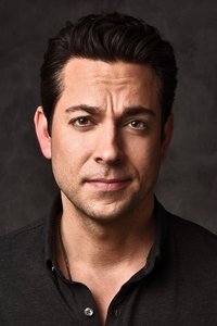 الممثل Zachary Levi