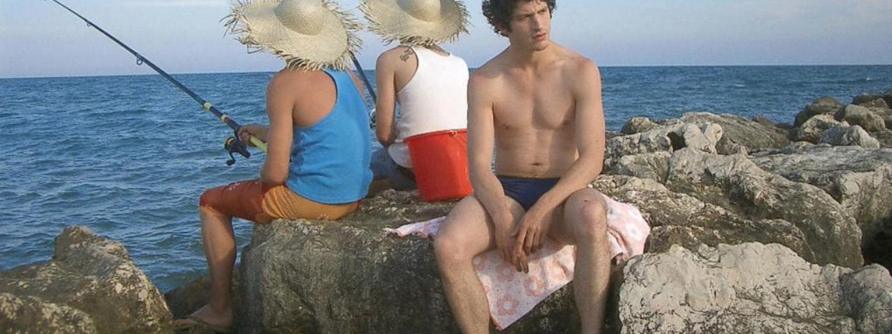 غلاف فيلم April 2025 مترجم