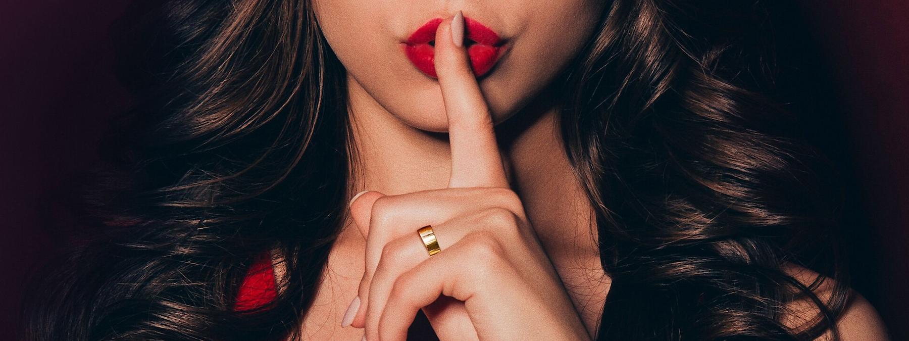غلاف مسلسل Ashley Madison Sex, Lies & Scandal 2024 مترجم