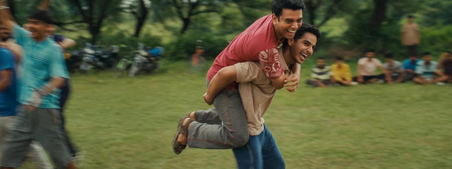 غلاف فيلم Homebound 2025 مترجم